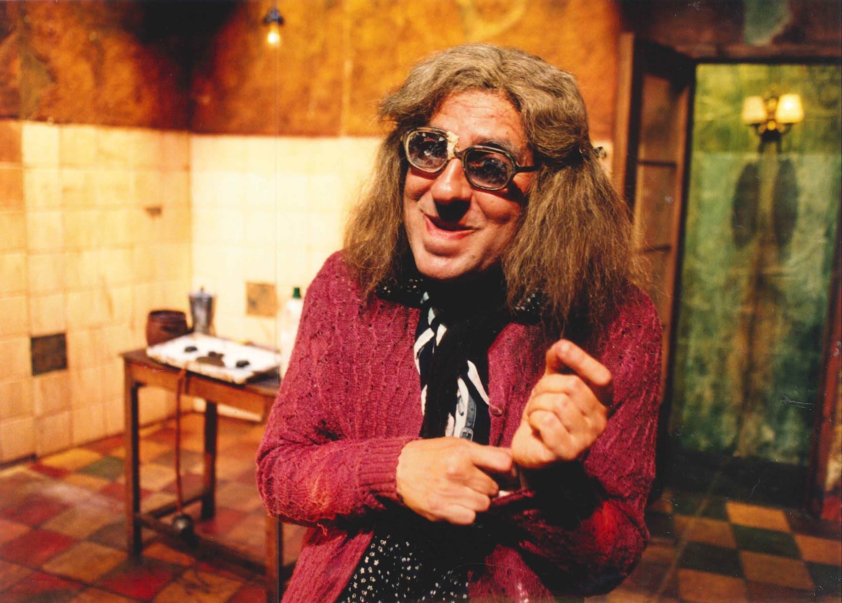 1654969_10152240692349630_1071357544_o