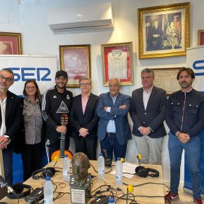 314902561_454841216767084_8124396219722800864_n