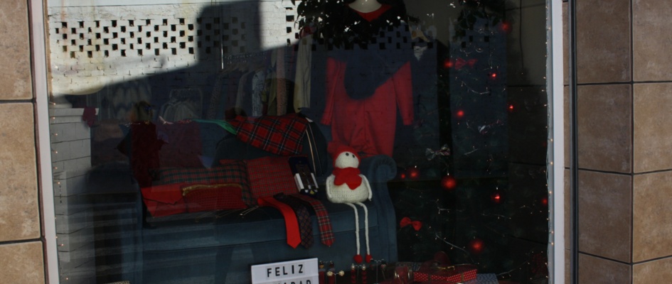 ELMA BOUTIQUE GANADOR II CONCURSO ESCAPARATES