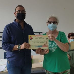 EscuelaMayores1