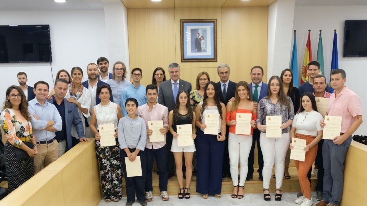 Fundacion-Manuel-Garcia-Consuelo-Gobierno_1397571024_110704585_1200x675